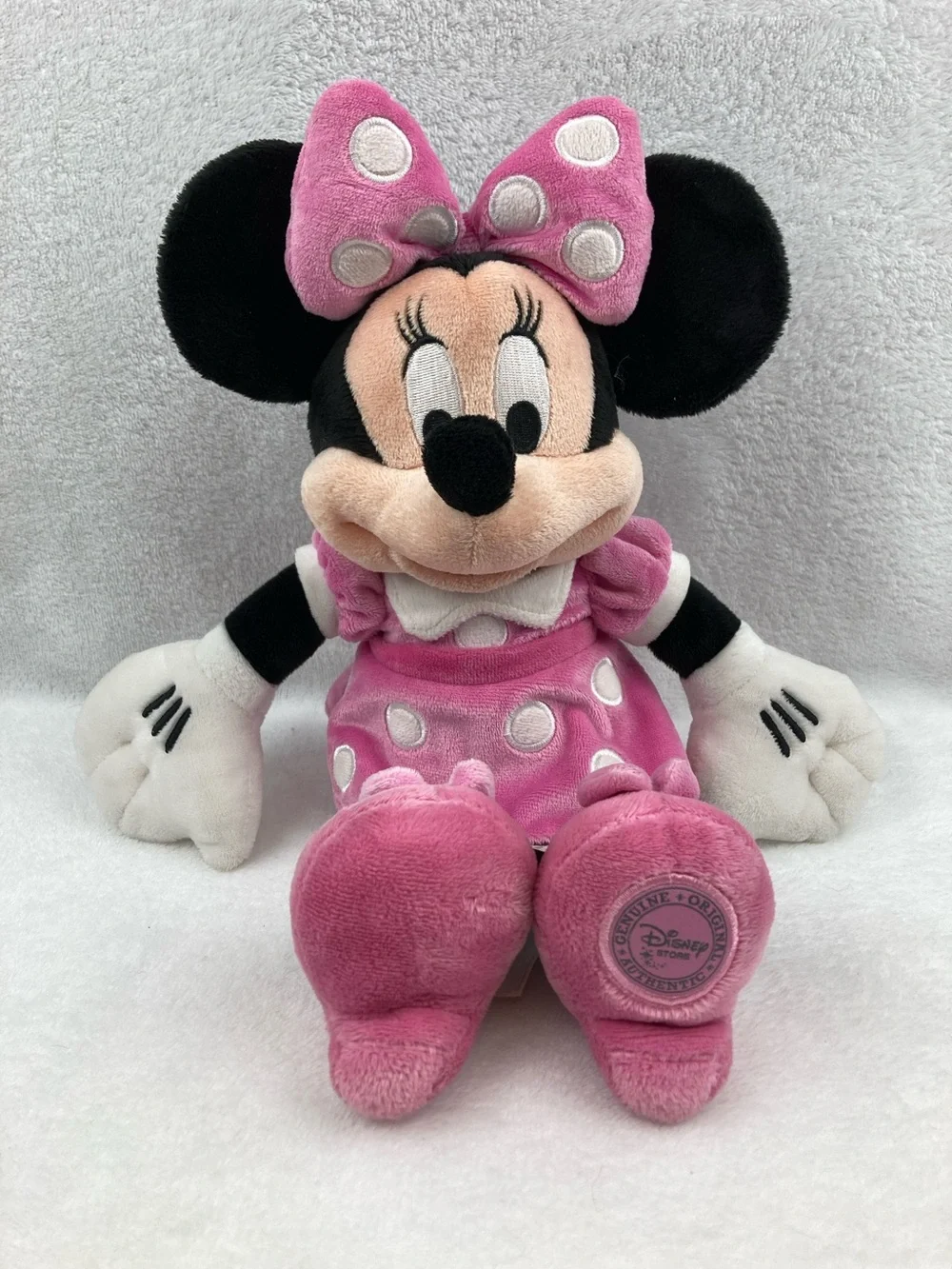 Disney Store Authentic Minnie Mouse Plush Stuffed Animal Toy 14” Pink